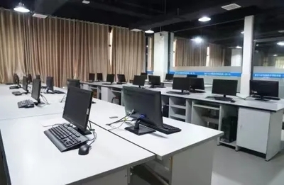 數(shù)學與計算機科學學院（軟件服務外包學院）專業(yè)介紹 軟件外包服務